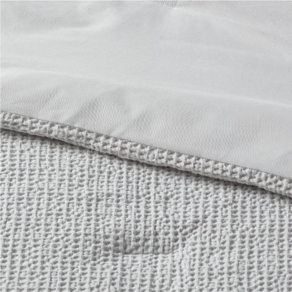 THRESHOLD NWT 3pc Washed Waffle Weave Comforter and Sham Set Comfort -Light Gray